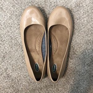 Dr. Scholl’s nude flats